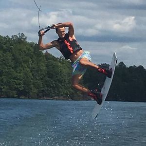 Meet your Posher, Logan